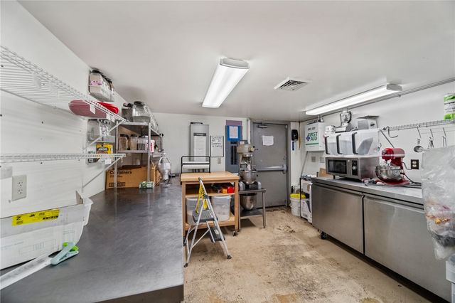 17824 State Highway 8, Rome, PA 16404