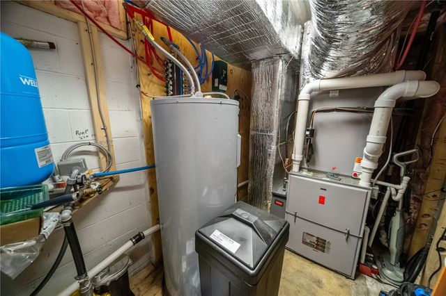 17824 State Highway 8, Rome, PA 16404