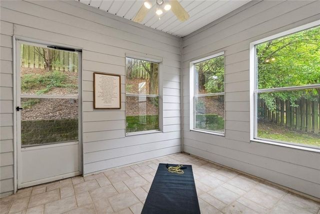 1366 Brookhaven Village Circle NE, Atlanta, GA 30319