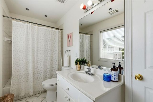 1366 Brookhaven Village Circle NE, Atlanta, GA 30319