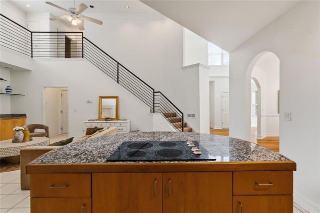 1366 Brookhaven Village Circle NE, Atlanta, GA 30319