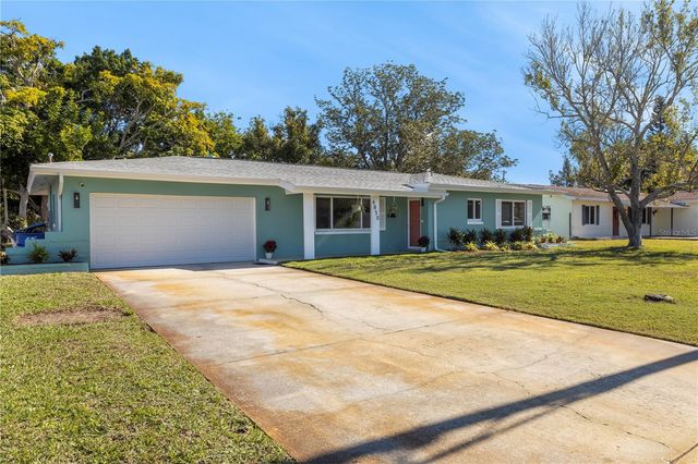 6850 7TH STREET S, St Petersburg, FL 33705