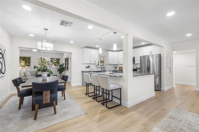 6850 7TH STREET S, St Petersburg, FL 33705