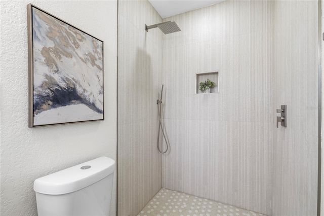 6850 7TH STREET S, St Petersburg, FL 33705