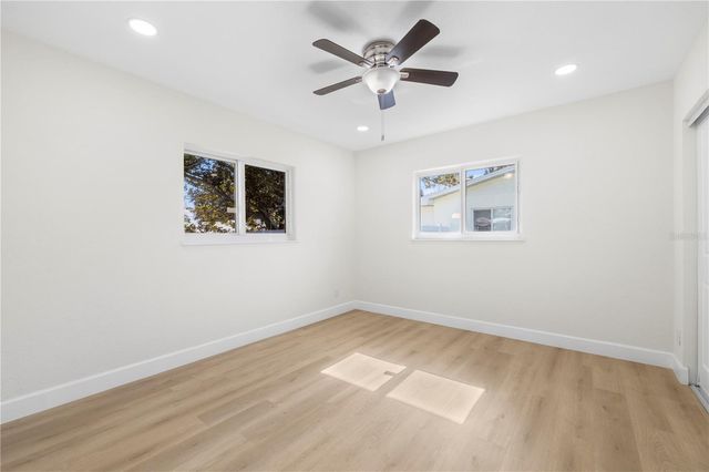 6850 7TH STREET S, St Petersburg, FL 33705