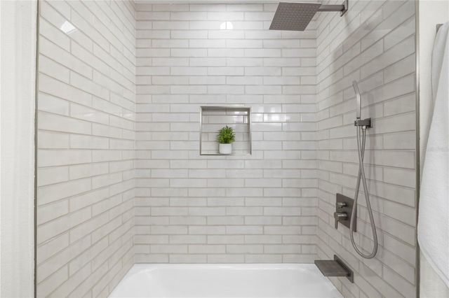 6850 7TH STREET S, St Petersburg, FL 33705