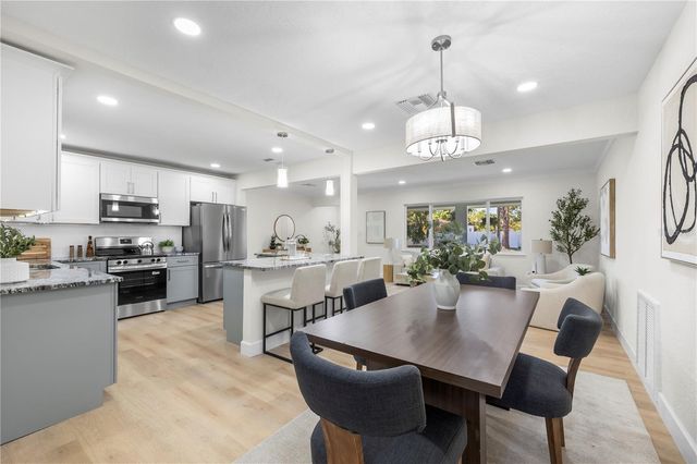 6850 7TH STREET S, St Petersburg, FL 33705