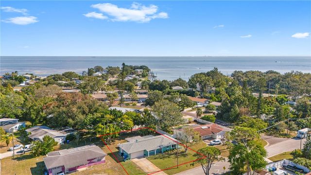 6850 7TH STREET S, St Petersburg, FL 33705