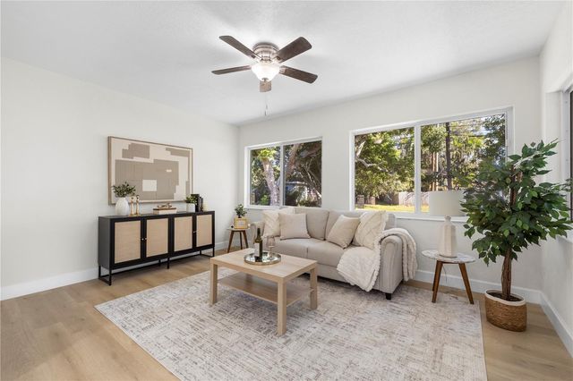 6850 7TH STREET S, St Petersburg, FL 33705