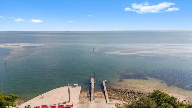 6850 7TH STREET S, St Petersburg, FL 33705