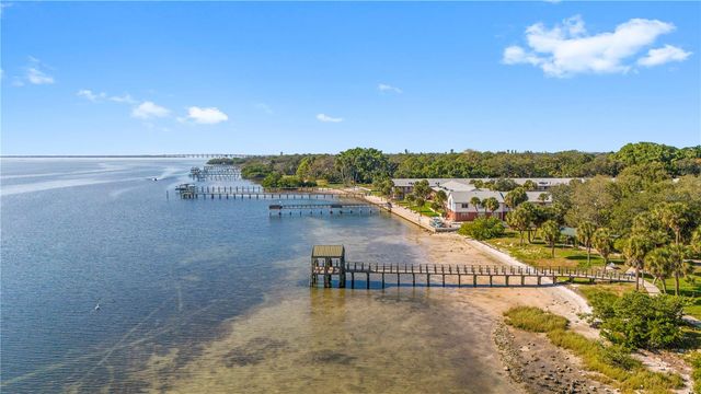 6850 7TH STREET S, St Petersburg, FL 33705