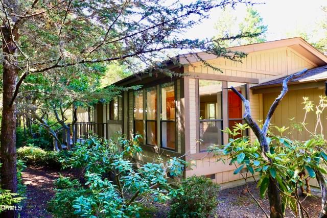 43300 Little River Airport Road 60, Little River, CA 95456