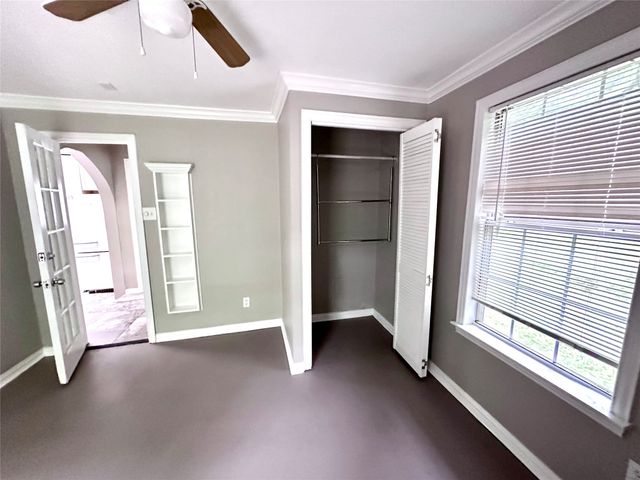 8619 Groveland Drive, Dallas, TX 75218