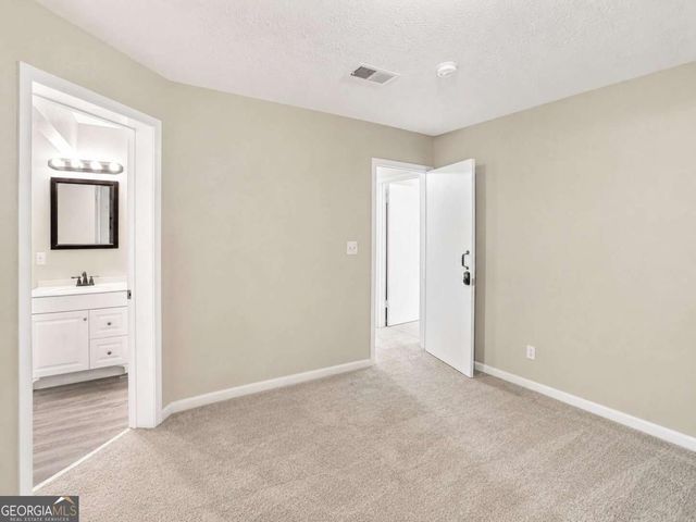 201 Meadowlark Lane, Jonesboro, GA 30236