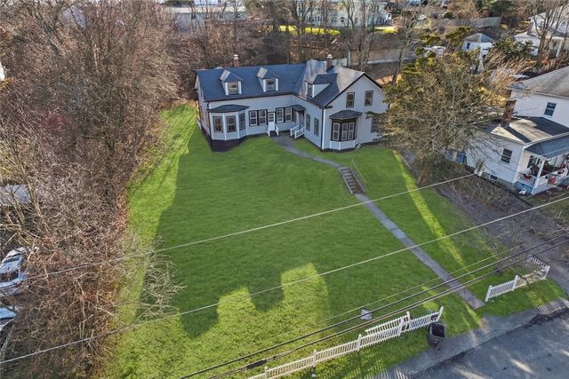 40 Youngs Avenue, West Warwick, RI 02893