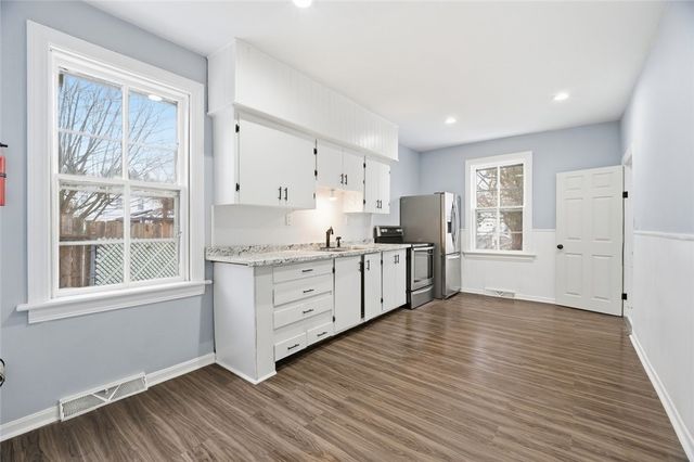 40 Youngs Avenue, West Warwick, RI 02893