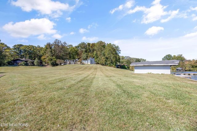 8832 Cove Point Lane, Knoxville, TN 37922