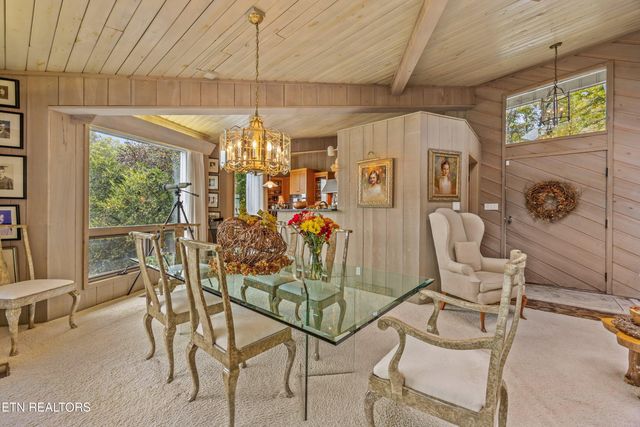 8832 Cove Point Lane, Knoxville, TN 37922