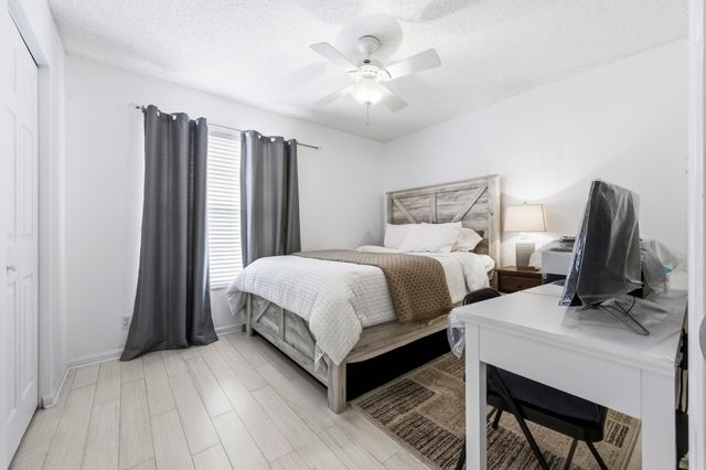 5072 Palmbrooke Circle, West Palm Beach, FL 33417