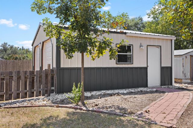 560 Live Oak DR, Bertram, TX 78605