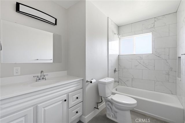 2964 Redwood, Costa Mesa, CA 92626