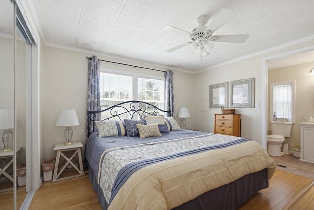 55 Roger Road, Goffstown, NH 03045