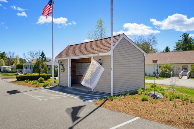 55 Roger Road, Goffstown, NH 03045