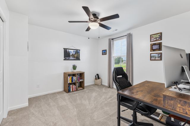 2000 Brokeshire Dr, White House, TN 37188