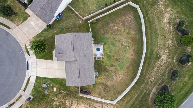 2000 Brokeshire Dr, White House, TN 37188