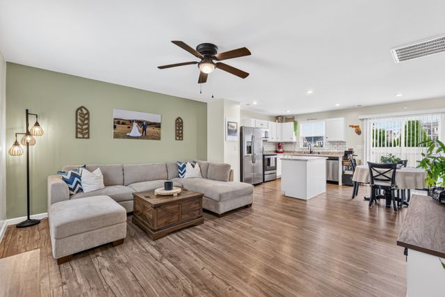 2000 Brokeshire Dr, White House, TN 37188