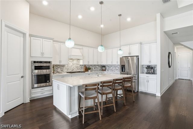 19696 Aqua View LN, Fort Myers, FL 33913