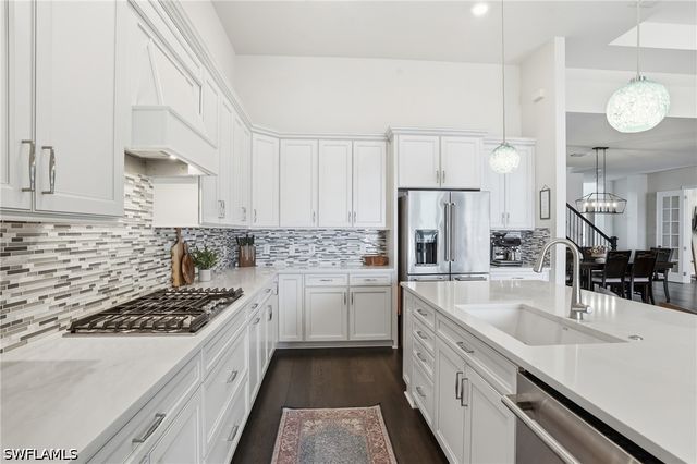 19696 Aqua View LN, Fort Myers, FL 33913