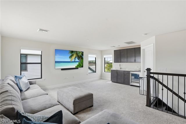 19696 Aqua View LN, Fort Myers, FL 33913