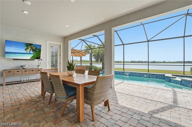 19696 Aqua View LN, Fort Myers, FL 33913