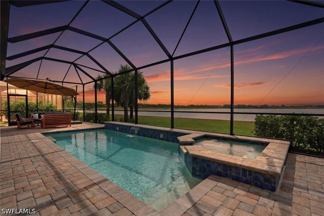19696 Aqua View LN, Fort Myers, FL 33913