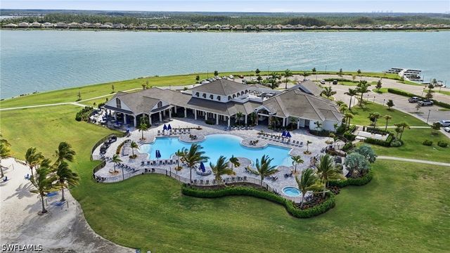 19696 Aqua View LN, Fort Myers, FL 33913