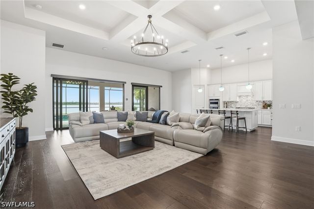 19696 Aqua View LN, Fort Myers, FL 33913