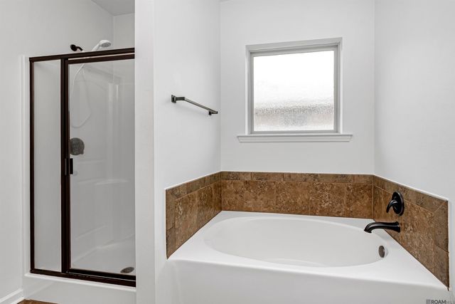 8645 Abertay Ave, Baton Rouge, LA 70820