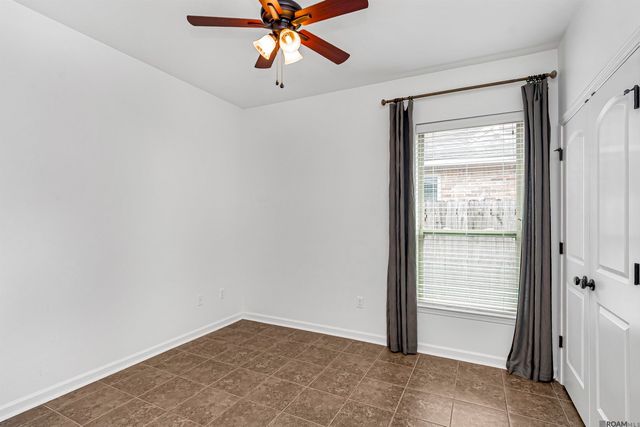 8645 Abertay Ave, Baton Rouge, LA 70820