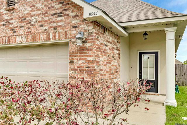 8645 Abertay Ave, Baton Rouge, LA 70820