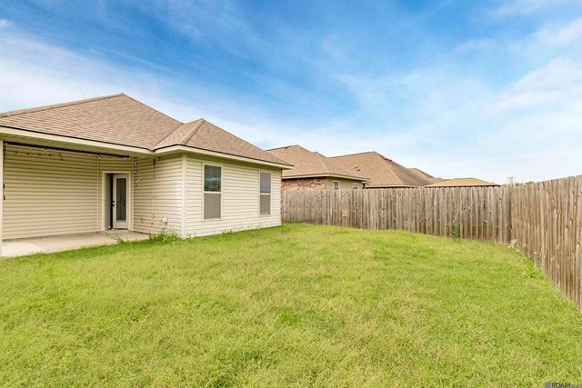 8645 Abertay Ave, Baton Rouge, LA 70820