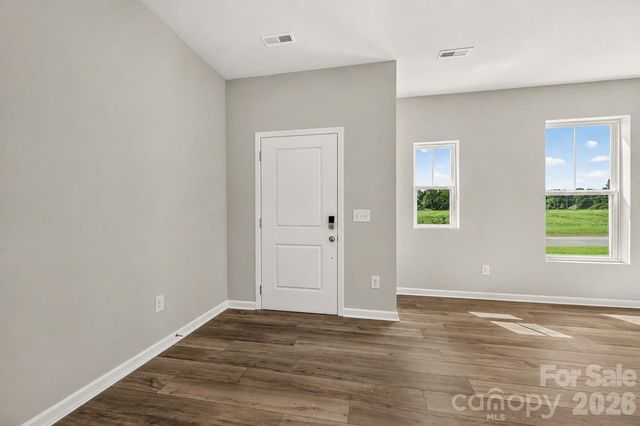 6539 Fire Lily Lane, Charlotte, NC 28216