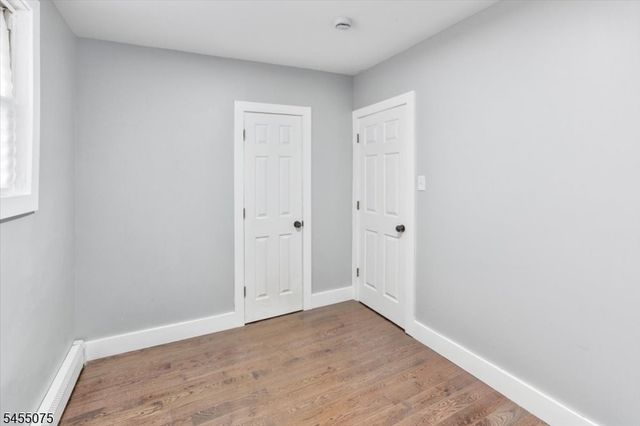 20 Edwin Pl, Newark City, NJ 07112