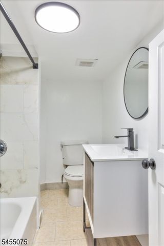20 Edwin Pl, Newark City, NJ 07112