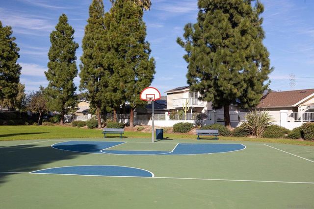 2063 Lakeridge Circle 101, Chula Vista, CA 91913