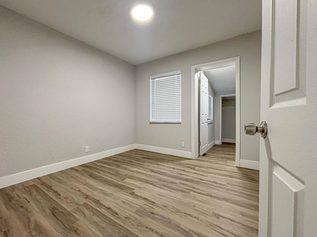 6720 SW 17TH Street SW, North Lauderdale, FL 33068