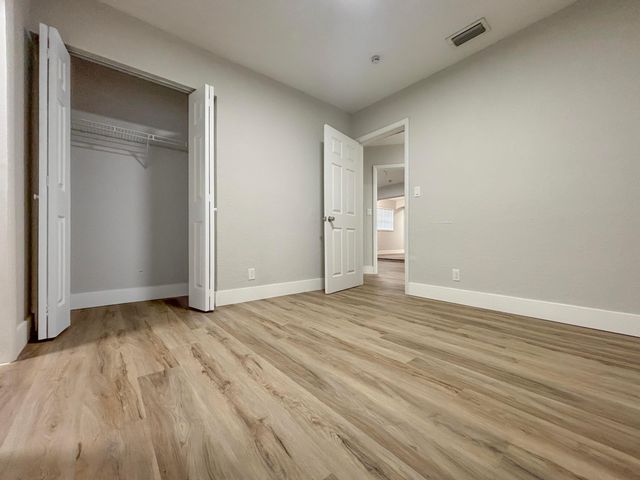 6720 SW 17TH Street SW, North Lauderdale, FL 33068