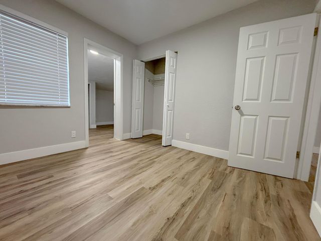6720 SW 17TH Street SW, North Lauderdale, FL 33068