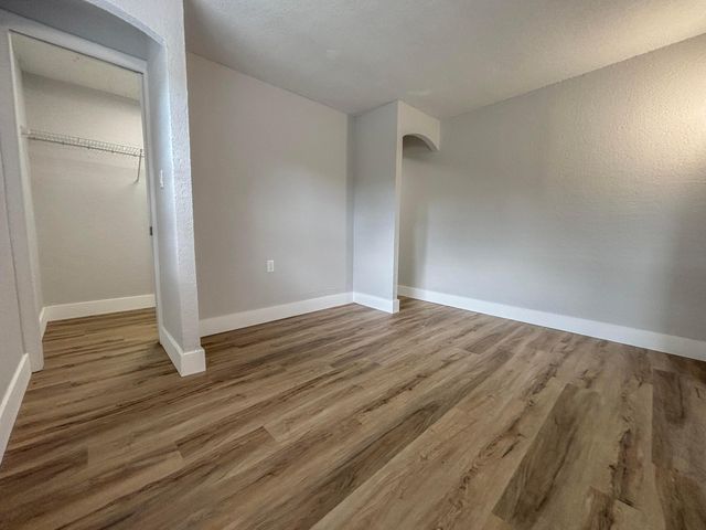 6720 SW 17TH Street SW, North Lauderdale, FL 33068