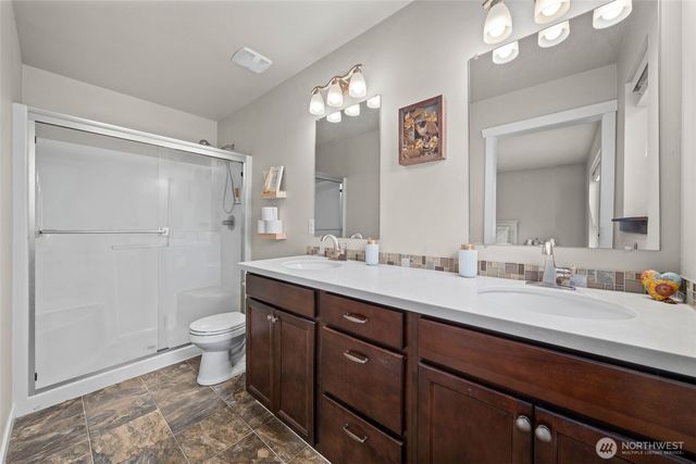 28420 61st Avenue E, Graham, WA 98338